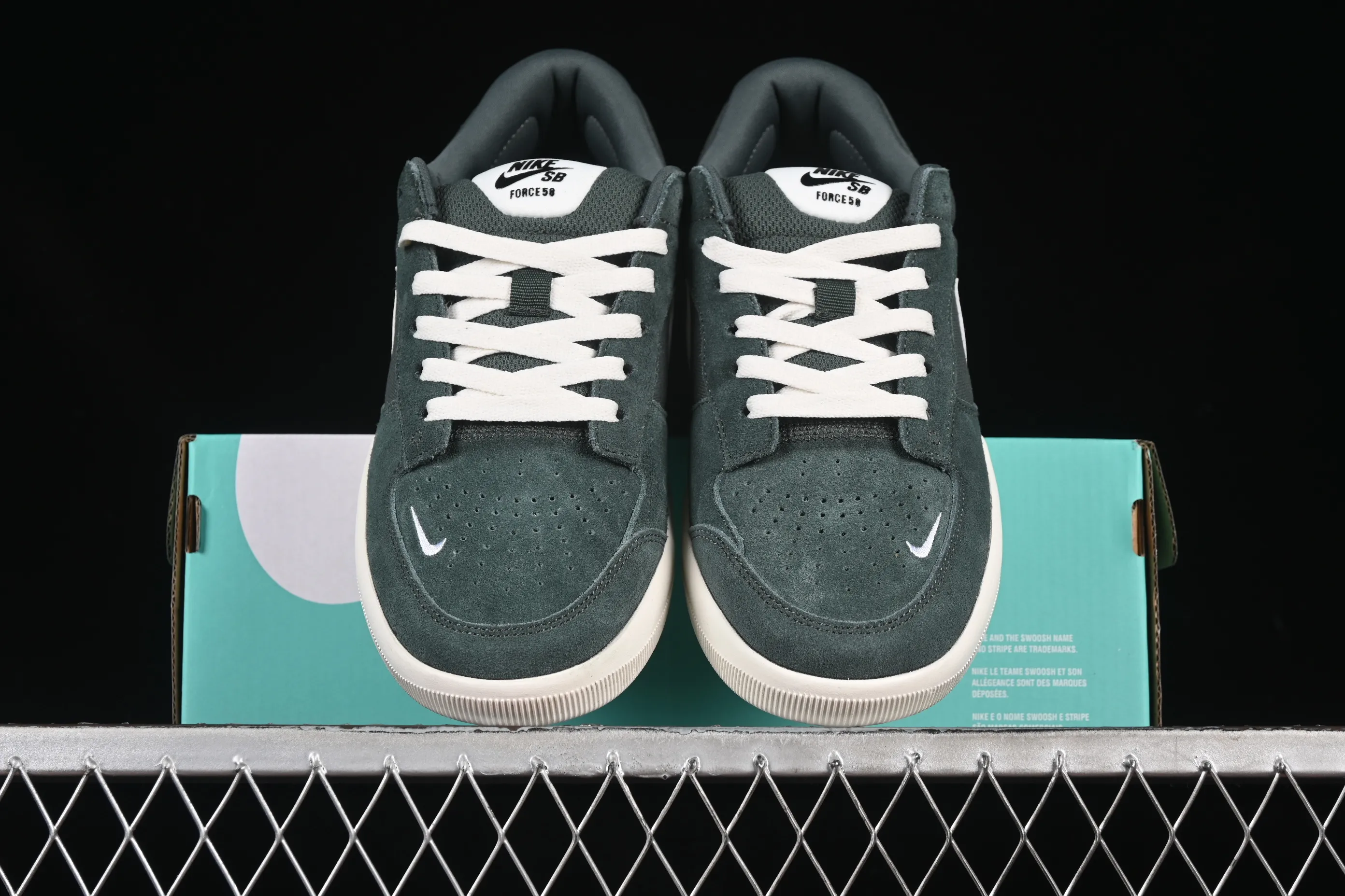 All categories Nk SB Dunk series Nk Force 58 simplified skateboard shoes J version Nk SB Force 58 Nike simplified retro skateboard shoes DV5477-301